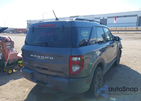 2022 Ford Bronco Sport Big Bend z USA, uszkodzony, nr VIN 3FMCR9B67NRD24784